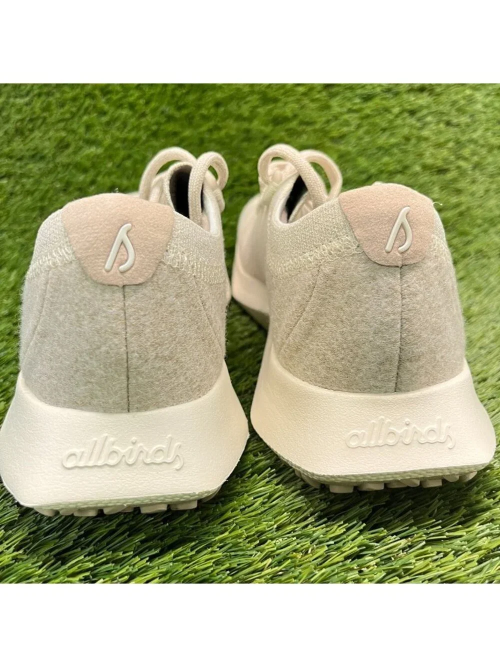 Allbirds Wool Dasher 2 Womens Size 9.5 Beige Athletic Running Shoes Sneakers